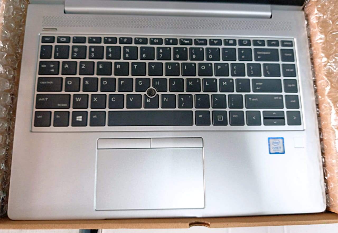 Elitebook 840 G6 Core i5 de 8e génération | 16 Go de RAM; SSD de 512 Go | Clavier rétroéclairé