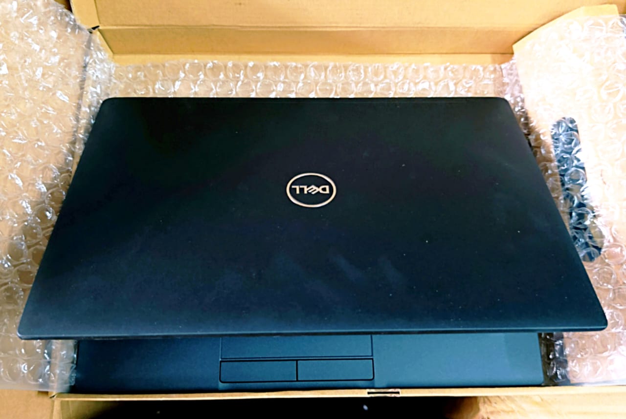 DELL LATITUDE 7290 core i5 8ème génération 8/256GB