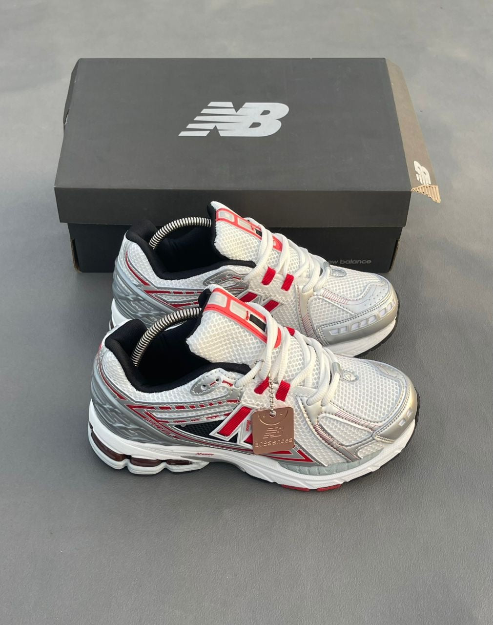 New balance 1906R